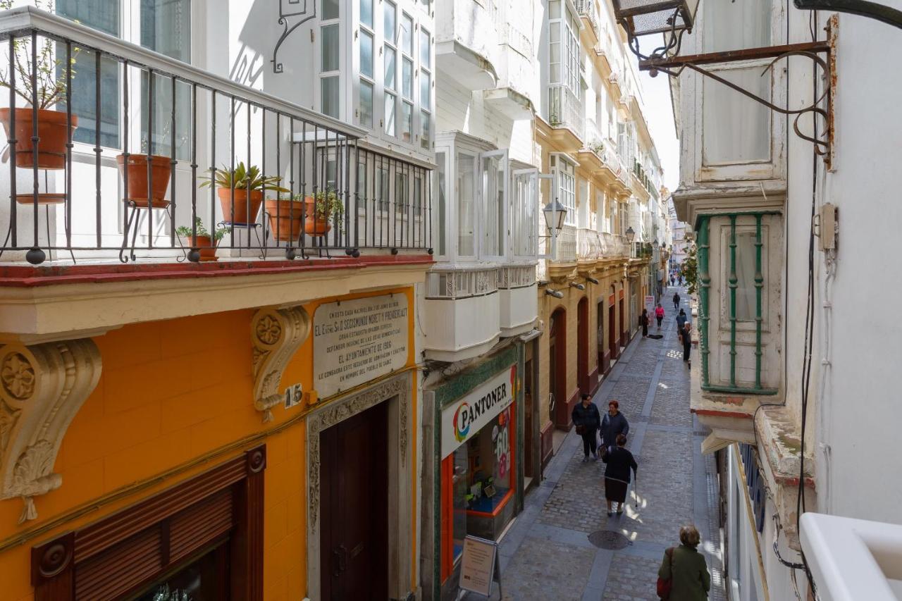 Apartamentos Loto Y Liz By Cadiz4Rentals Eksteriør bilde