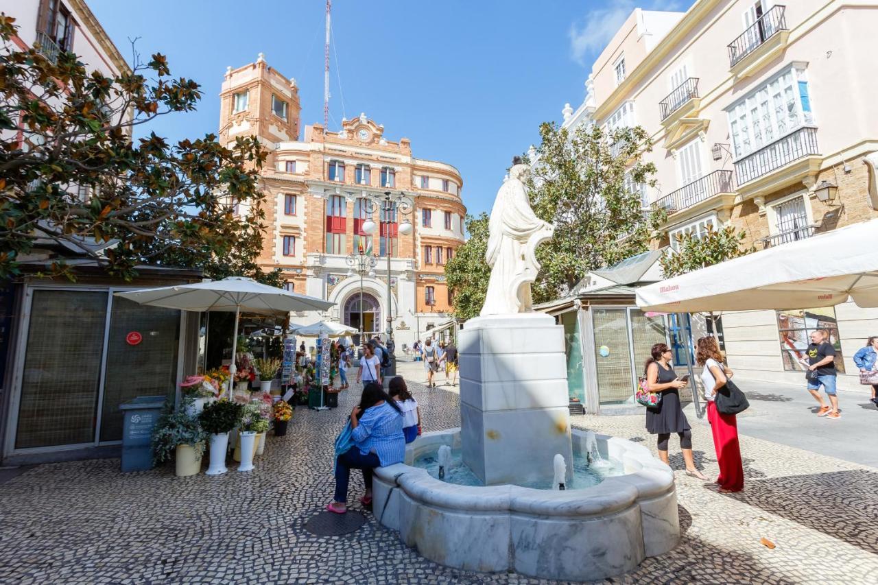Apartamentos Loto Y Liz By Cadiz4Rentals Eksteriør bilde